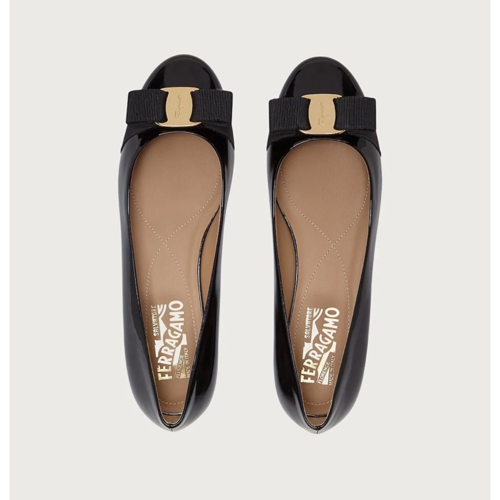 Salvatore Ferragamo patent leather flats